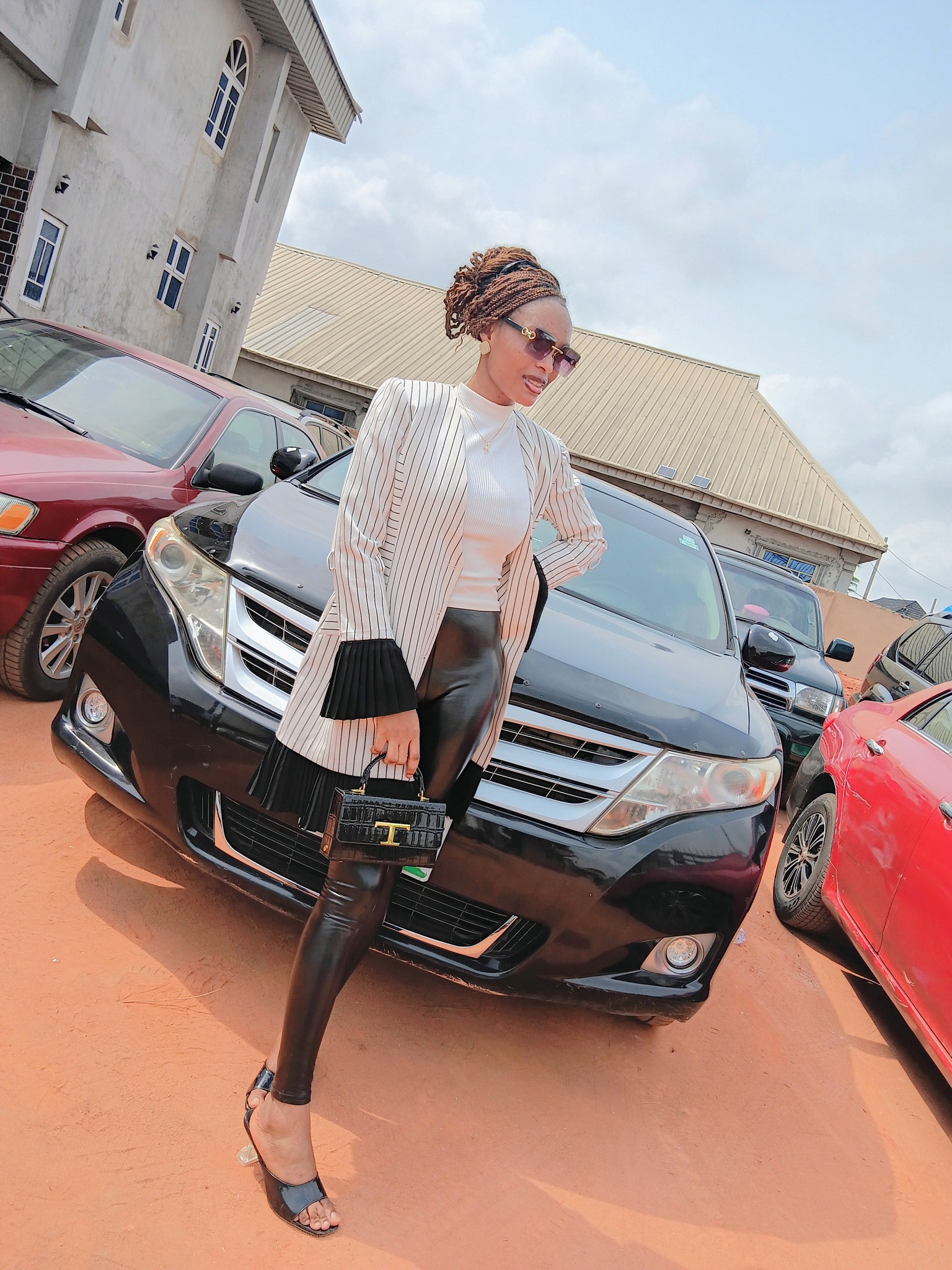 Mrs,Chinyere –enugu